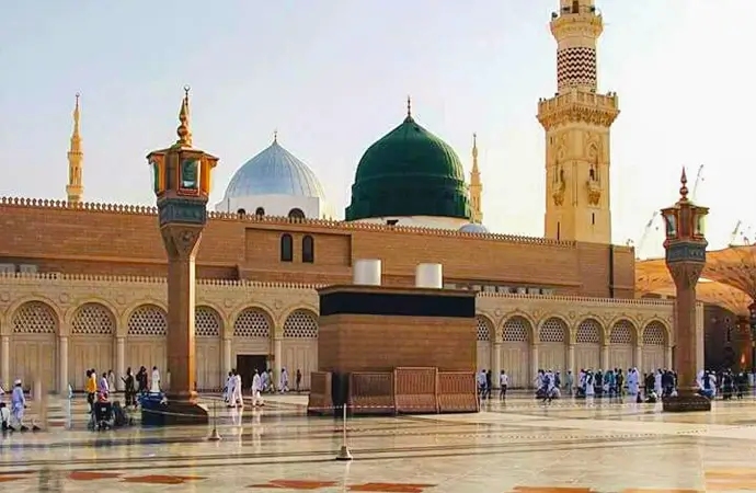 Beautiful view of Masjid Nabawi in Madinah